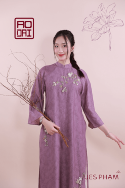 Áo dài liễu thanh