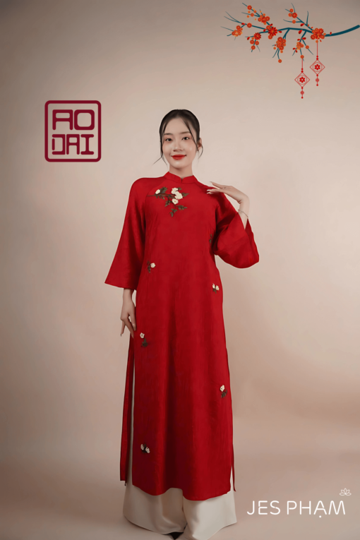 Áo dài bạch khuê