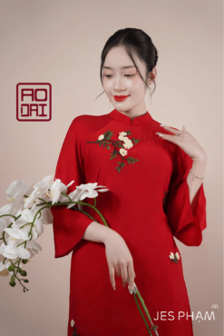 Áo dài bạch khuê