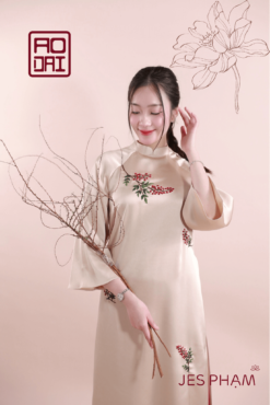 ao dai chu ngoc