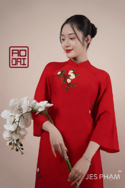 Áo dài bạch khuê