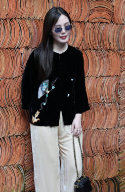 Áo cổ truyền thêu thủ công quạt đen 6